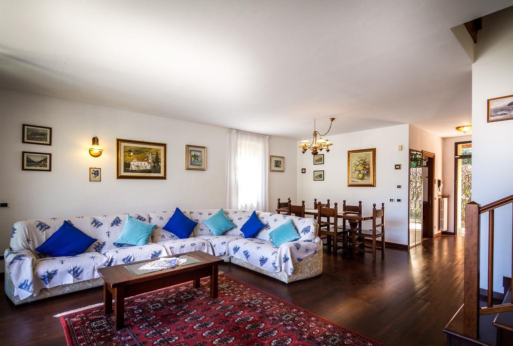 Villino Miralago Torno Szoba fotó